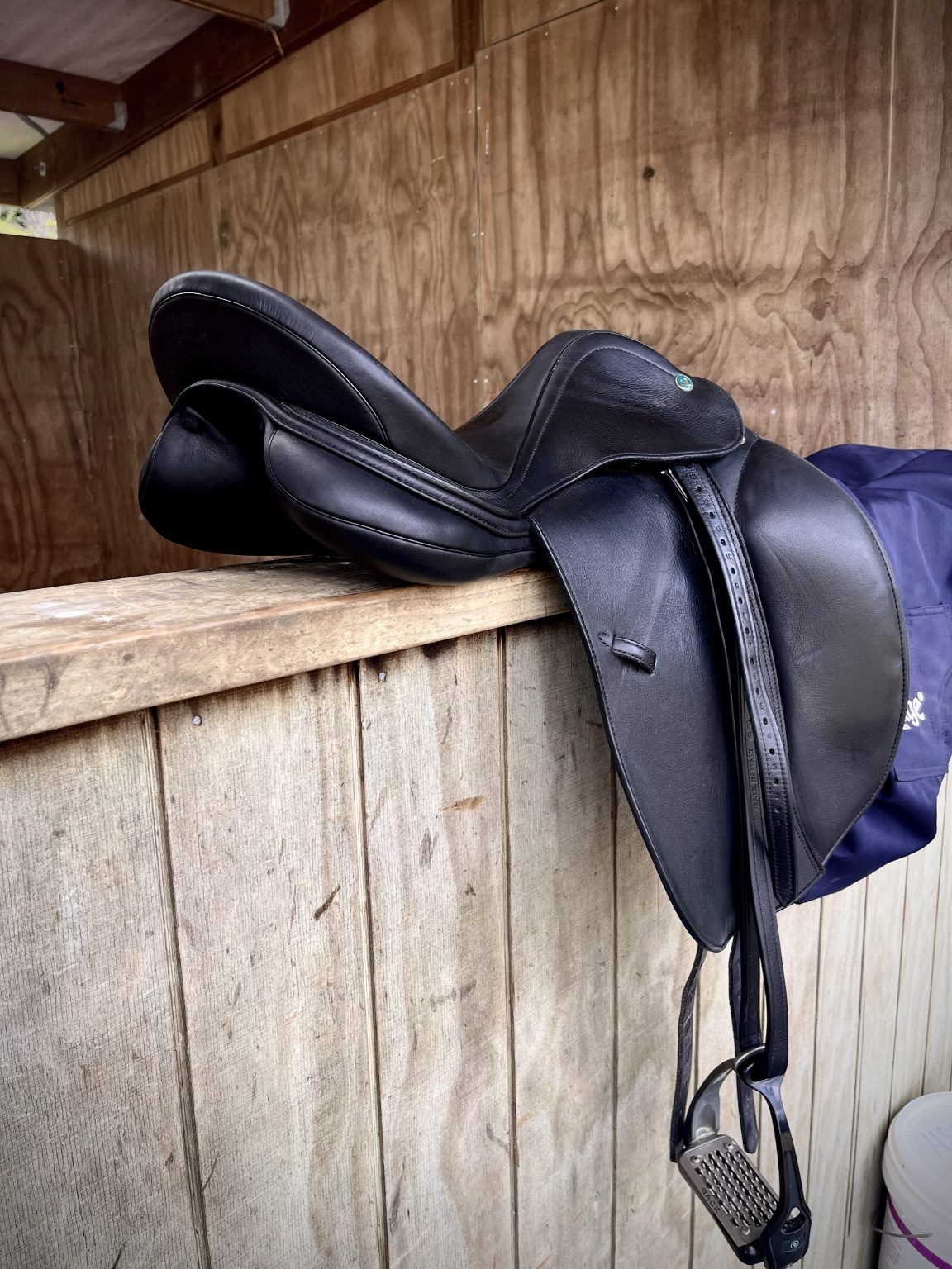 PRICE DROP!! Prestige Moderna Dressage Saddle